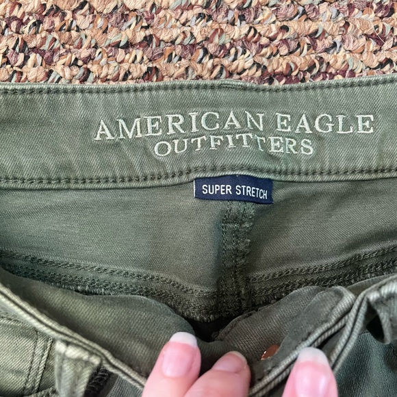 American Eagle Olive Green Midi Tweed Shorts, Size 0 - Picture 3 of 5